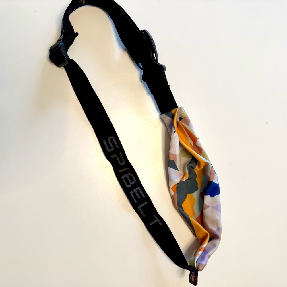 **SOLD** SPIbelt Running Belt - The Original Running Belt, Made in Texas, USA - Picture 4 of 8